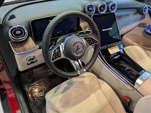 2026 Mercedes-Benz GLC 300 Base