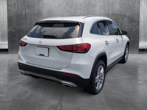 2021 Mercedes-Benz GLA 250 Base 4MATIC