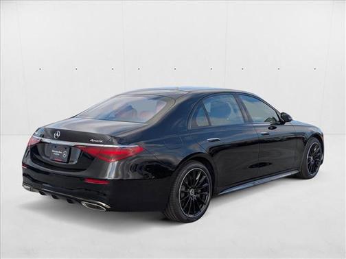 2025 Mercedes-Benz S-Class 4MATIC