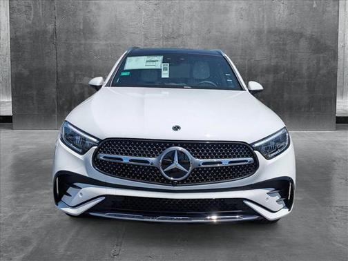 2025 Mercedes-Benz GLC 350e Base