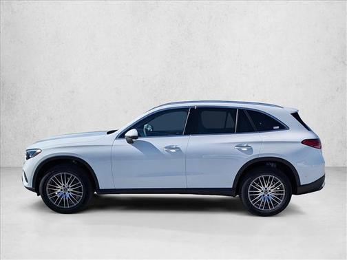 2026 Mercedes-Benz GLC 300 Base