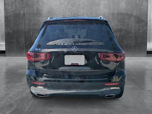 2025 Mercedes-Benz GLB 250 Base