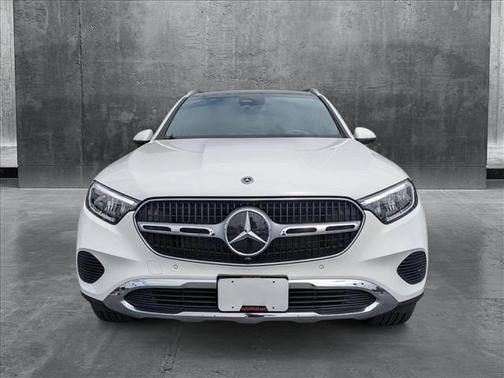 2025 Mercedes-Benz GLC 300 Base