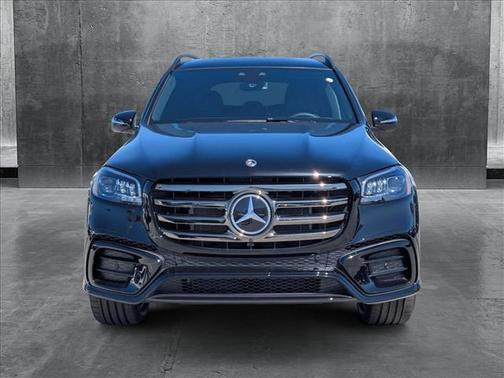 2025 Mercedes-Benz GLS 580 4MATIC