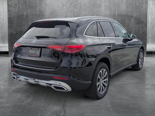 2025 Mercedes-Benz GLC 300 Base