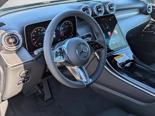 2026 Mercedes-Benz GLC 300 Base
