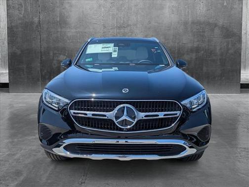 2025 Mercedes-Benz GLC 350e Base