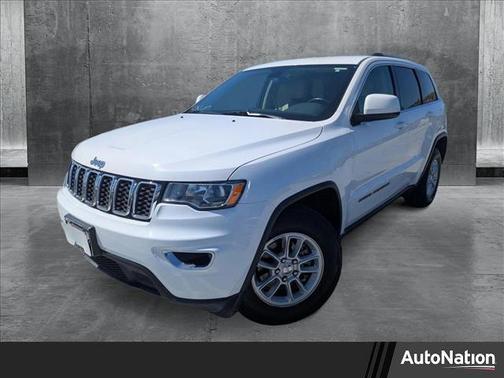 2020 Jeep Grand Cherokee Laredo