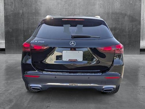 2025 Mercedes-Benz GLA 250 4MATIC