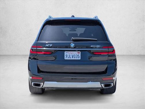 Black Sapphire Metallic 2024 BMW X7 xDrive40i