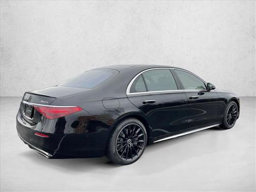 Obsidian Black Metallic 2026 Mercedes-Benz S-Class 4MATIC