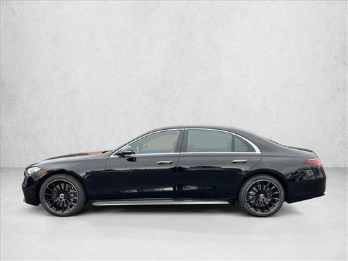 Obsidian Black Metallic 2026 Mercedes-Benz S-Class 4MATIC