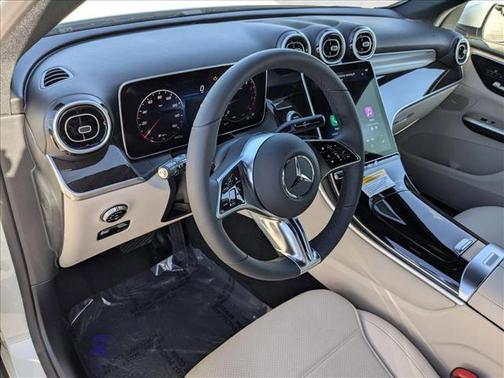 2026 Mercedes-Benz GLC 300 Base