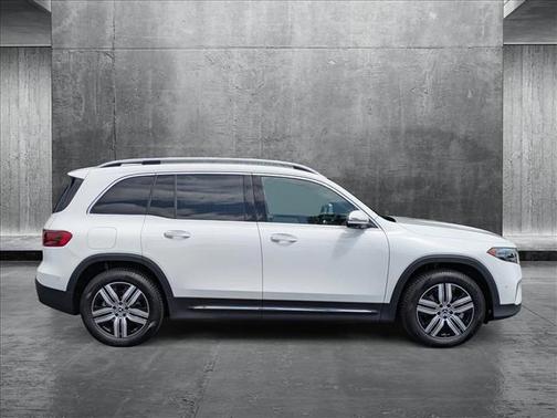 2025 Mercedes-Benz EQB 250 Base