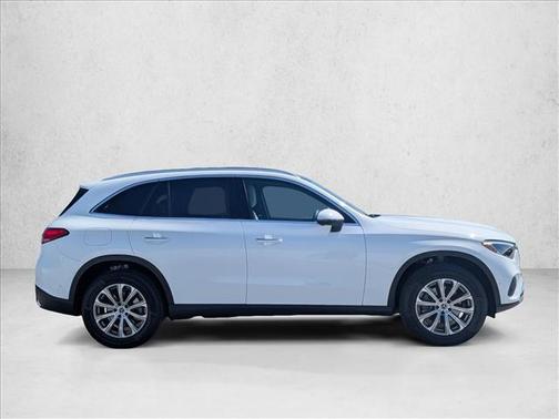 Polar White 2026 Mercedes-Benz GLC 300 4MATIC