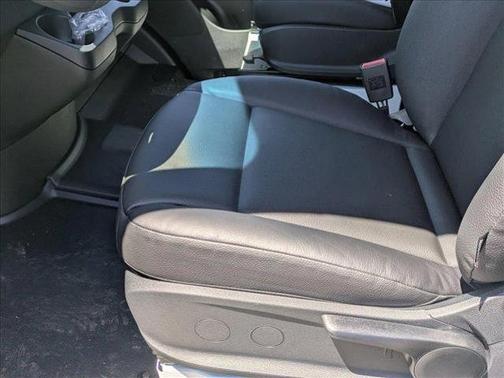 2025 Mercedes-Benz Sprinter 2500 Standard Roof