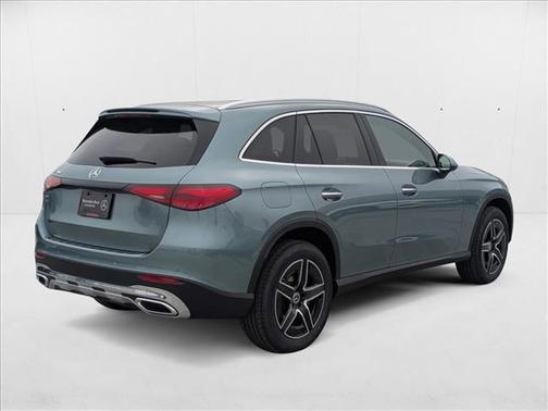 2026 Mercedes-Benz GLC 300 Base