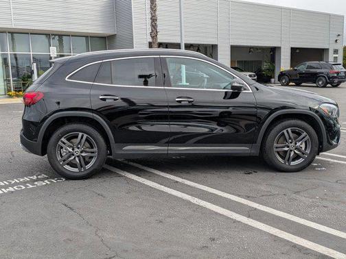 2025 Mercedes-Benz GLA 250 4MATIC