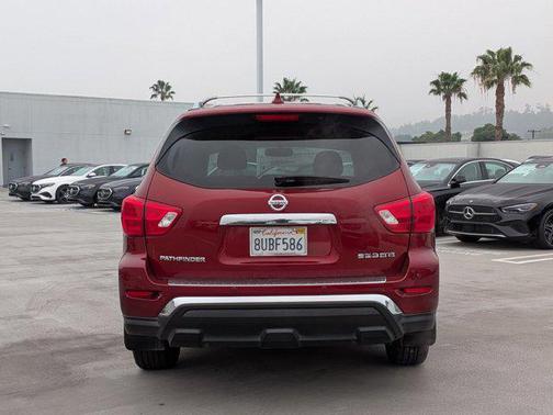 2020 Nissan Pathfinder SV 2WD