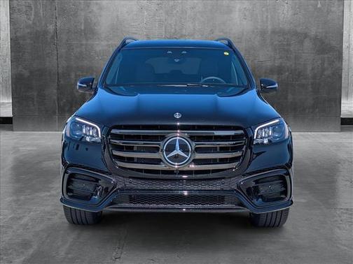 2025 Mercedes-Benz GLS 450 4MATIC