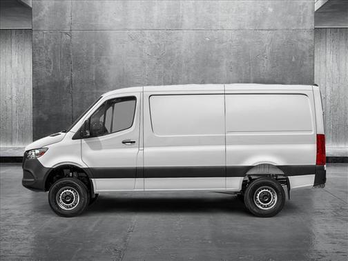 2025 Mercedes-Benz Sprinter 2500 Standard Roof