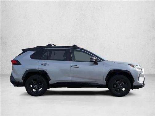 2019 Toyota RAV4 Hybrid SE