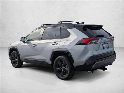 2019 Toyota RAV4 Hybrid SE