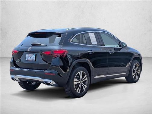 Night Black 2026 Mercedes-Benz GLA 250 4MATIC
