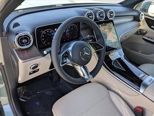 2026 Mercedes-Benz GLC 300 Base