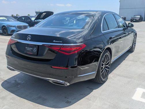 2025 Mercedes-Benz S-Class 4MATIC