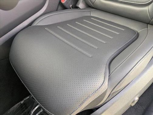 2026 Mercedes-Benz GLC 300 Base