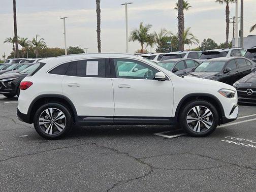 2025 Mercedes-Benz GLA 250 4MATIC