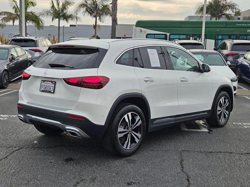 2025 Mercedes-Benz GLA 250 4MATIC