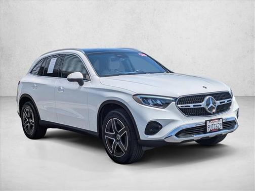 2026 Mercedes-Benz GLC 300 Base
