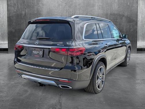 2025 Mercedes-Benz GLS 450 4MATIC