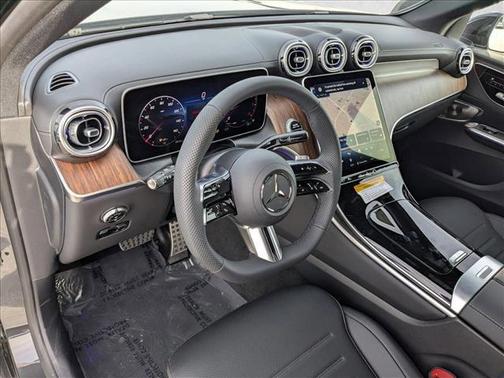 Graphite Grey Metallic 2026 Mercedes-Benz GLC 300 Base