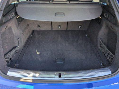 2025 Audi SQ5 3.0T Premium Plus