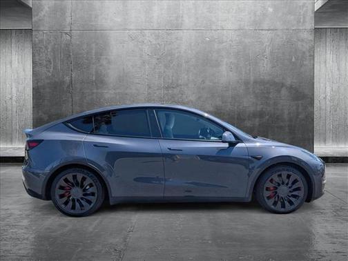 2022 Tesla Model Y Performance Dual Motor All-Wheel Drive