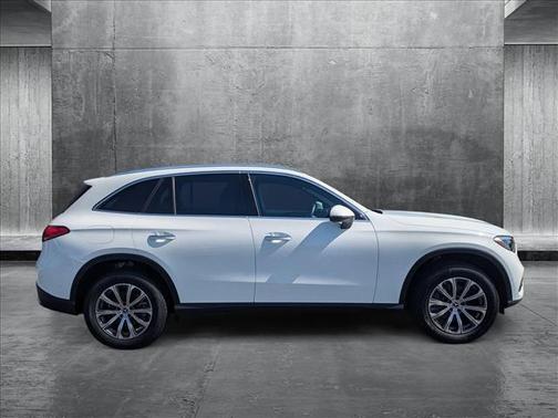 2024 Mercedes-Benz GLC 300 Base