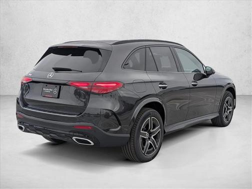 2026 Mercedes-Benz GLC 300 Base