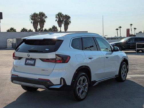2025 BMW X1 xDrive28i