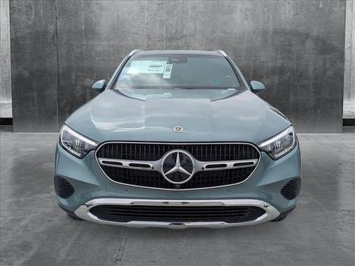 2025 Mercedes-Benz GLC 300 Base