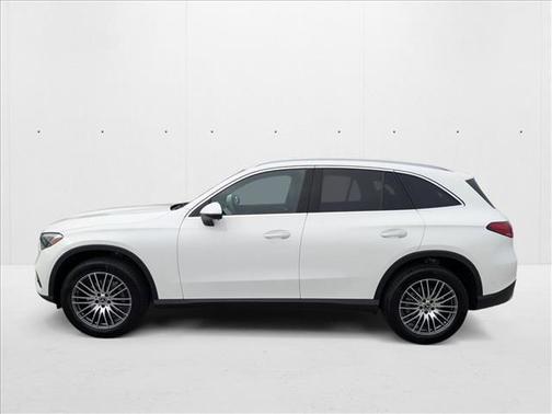 2026 Mercedes-Benz GLC 300 Base
