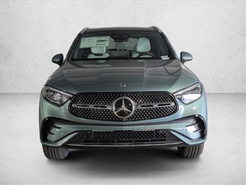 Verde Silver Metallic 2026 Mercedes-Benz GLC 300 Base