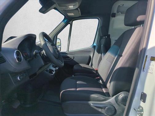 2026 Mercedes-Benz Sprinter 2500 Standard Roof
