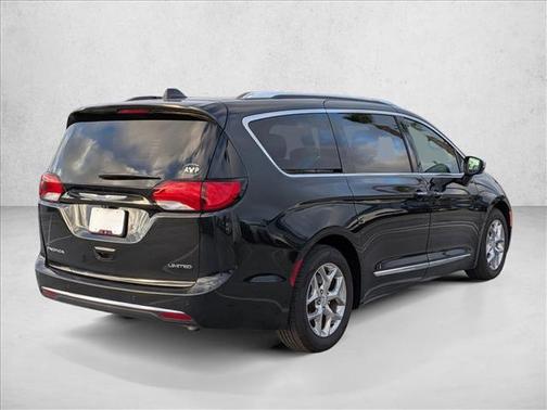 2018 Chrysler Pacifica Limited