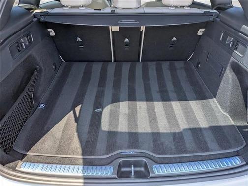Polar White 2026 Mercedes-Benz GLC 300 4MATIC