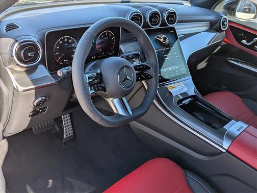 2026 Mercedes-Benz GLC 300 Base