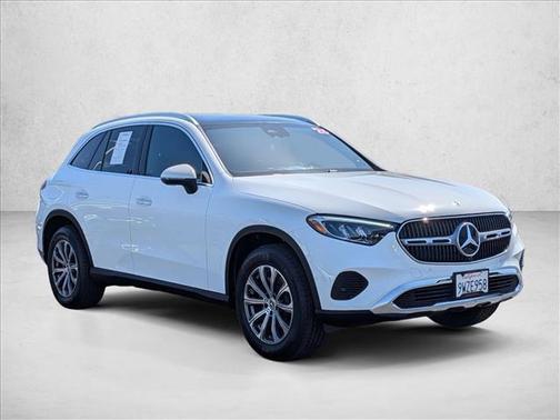Polar White 2026 Mercedes-Benz GLC 300 4MATIC