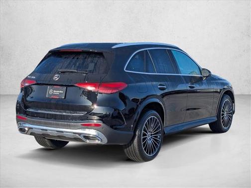 2026 Mercedes-Benz GLC 300 Base